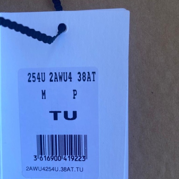 Celine Tromphe 100% Cashmere Scarf in Gray/Black Logo MSRP $940 - BNIB SAVE $600 - Picture 5 of 6